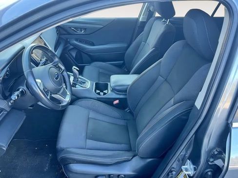 Used 2021 Subaru Outback Premium image 11