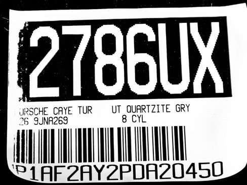 Certified 2023 Porsche Cayenne Turbo AWD/4WD image 31