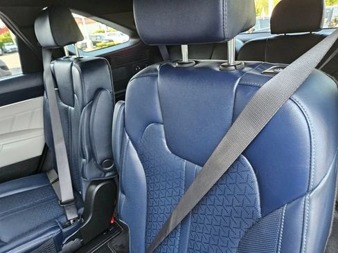 Used 2022 Kia Sorento SX Prestige w/ Panoramic Sunroof Package AWD/4WD image 16