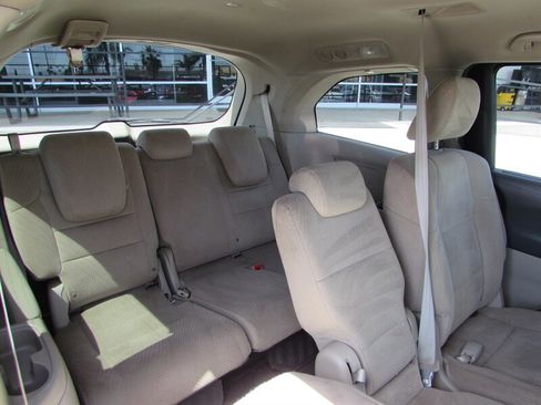 Used 2014 Honda Odyssey EX image 25