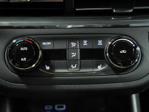 New 2026 Buick Envista Sport Touring w/ Convenience I Package FWD image 35