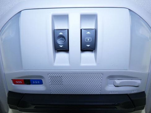 Used 2024 Subaru Ascent Onyx Edition image 43