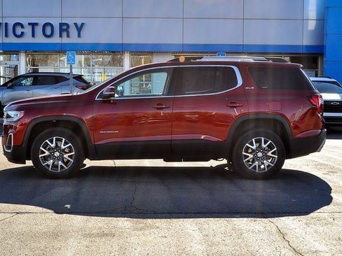 Used 2023 GMC Acadia SLE w/ Driver Convenience Package image 6