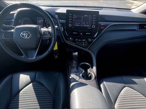 Used 2023 Toyota Camry SE image 15
