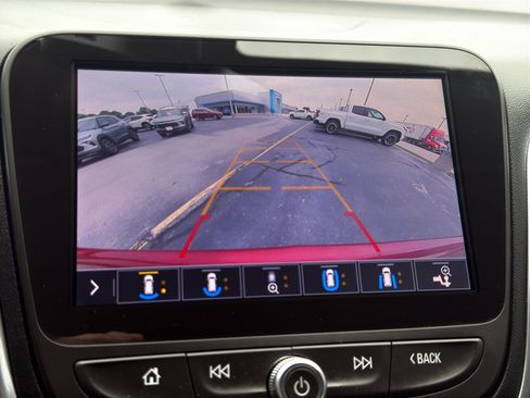 Certified 2019 Chevrolet Equinox Premier AWD/4WD image 18