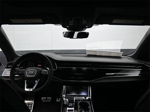 New 2026 Audi RS Q8 performance image 10