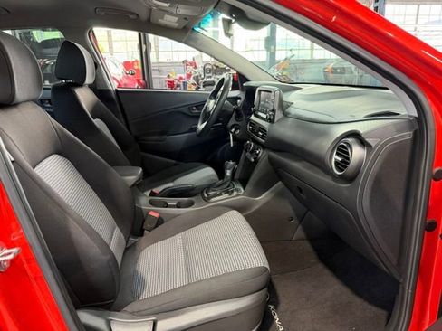 Used 2019 Hyundai Kona SE AWD/4WD image 10