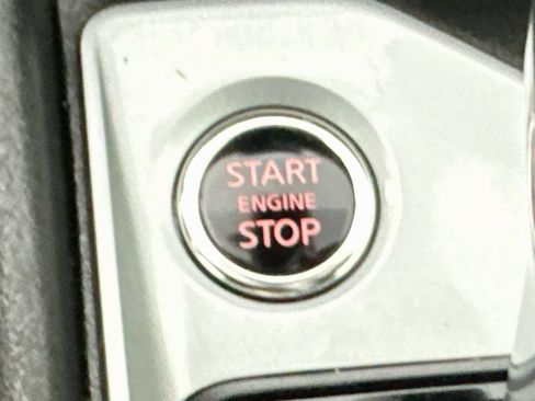 Used 2024 Nissan Altima 2.5 S FWD image 25