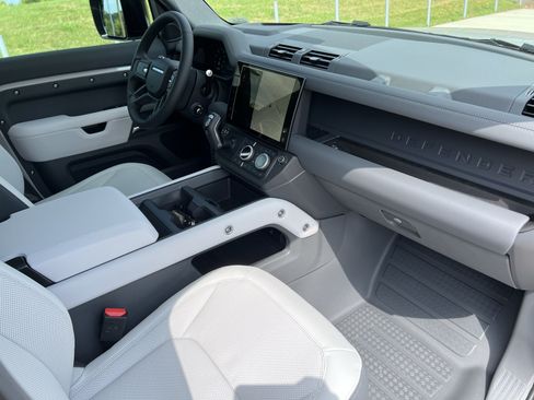 New 2026 Land Rover Defender 130 S AWD/4WD image 3