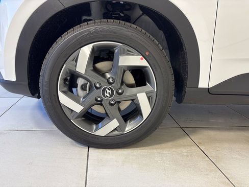 New 2026 Hyundai Venue SEL image 9