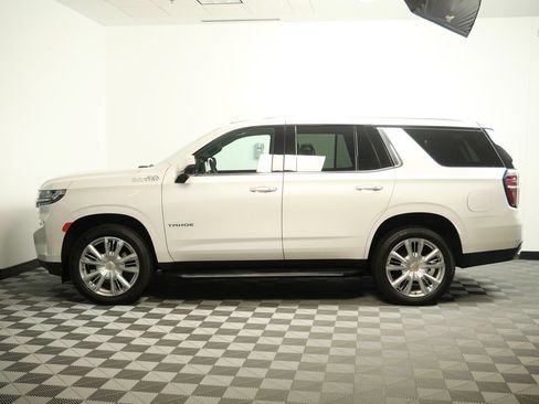Used 2023 Chevrolet Tahoe High Country AWD/4WD image 5