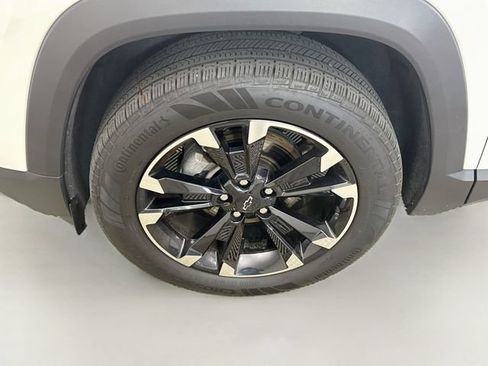 Used 2025 Chevrolet Equinox RS w/ Safety and Technology Package AWD/4WD image 33