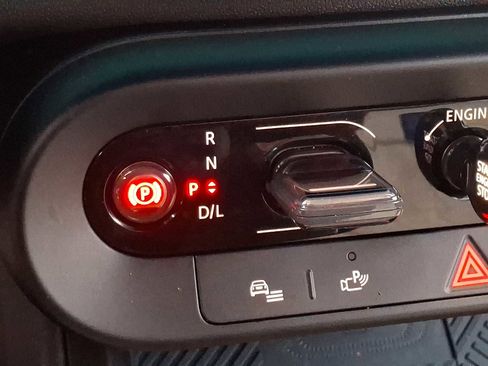 Used 2025 MINI Cooper Countryman S w/ Comfort Package Max image 15