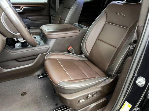 Certified 2023 GMC Sierra 1500 Denali w/ Denali Reserve Package image 2