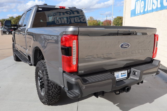 Used 2024 Ford F250 Lariat w/ Lariat Ultimate Package AWD/4WD image 8