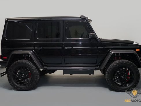 Used 2018 Mercedes-Benz G 550 Squared image 4