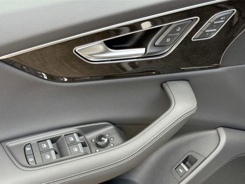 New 2026 Audi Q8 Premium Plus AWD/4WD image 23