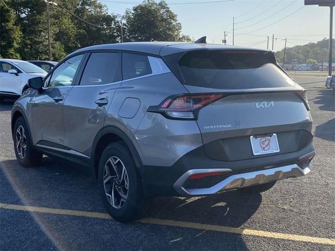 New 2024 Kia Sportage LX image 5