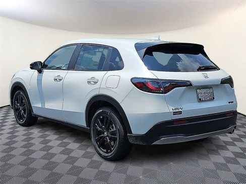 New 2026 Honda HR-V Sport image 4
