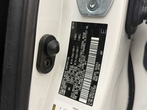 Used 2019 Toyota 4Runner TRD Off-Road Premium AWD/4WD image 28