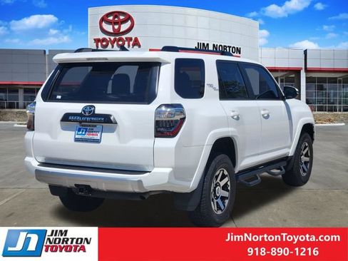 Used 2024 Toyota 4Runner TRD Off-Road Premium w/ Moonroof Package AWD/4WD image 6