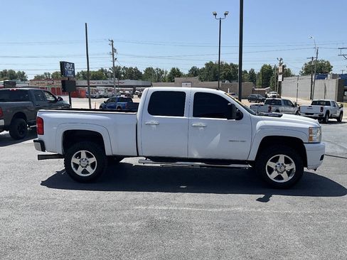 Used 2014 Chevrolet Silverado 2500 LT w/ Z71 Appearance Package AWD/4WD image 6