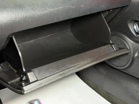 Used 2011 Chevrolet Camaro SS RWD image 33