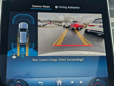 Certified 2025 Mercedes-Benz GLC 300 4MATIC image 38