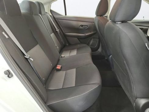Used 2025 Nissan Sentra SV FWD image 24