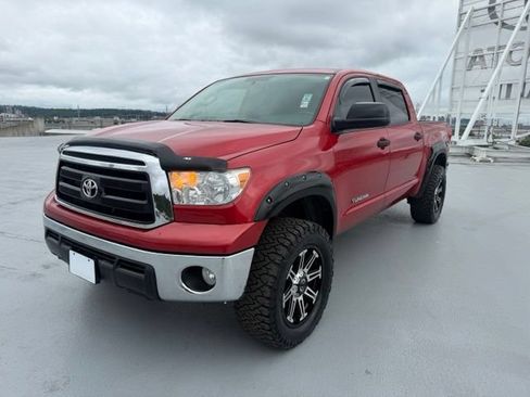Used 2013 Toyota Tundra 4x4 CrewMax w/ TRD Off-Road Pkg image 7