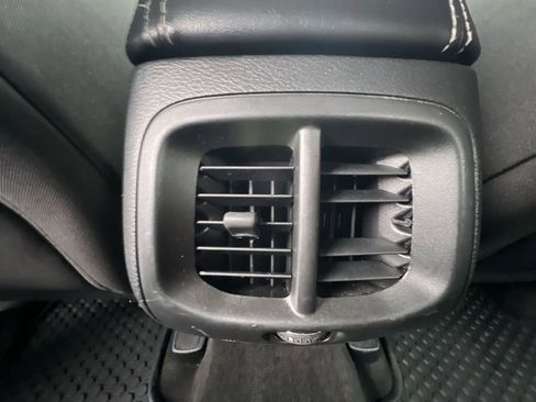 Used 2015 Jeep Cherokee Sport w/ Cold Weather Group image 21