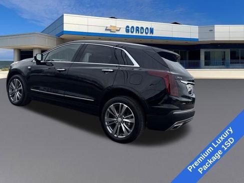 Used 2025 Cadillac XT5 Premium Luxury w/ LPO, Floor Liner Package image 3