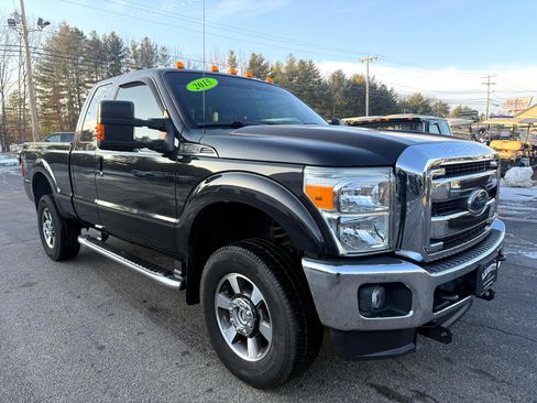 Used 2015 Ford F350 Lariat image 16