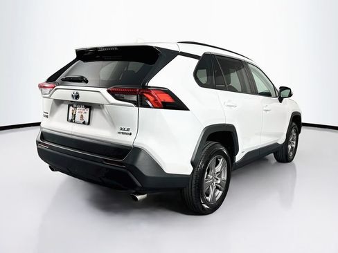 Used 2024 Toyota RAV4 XLE AWD/4WD image 10