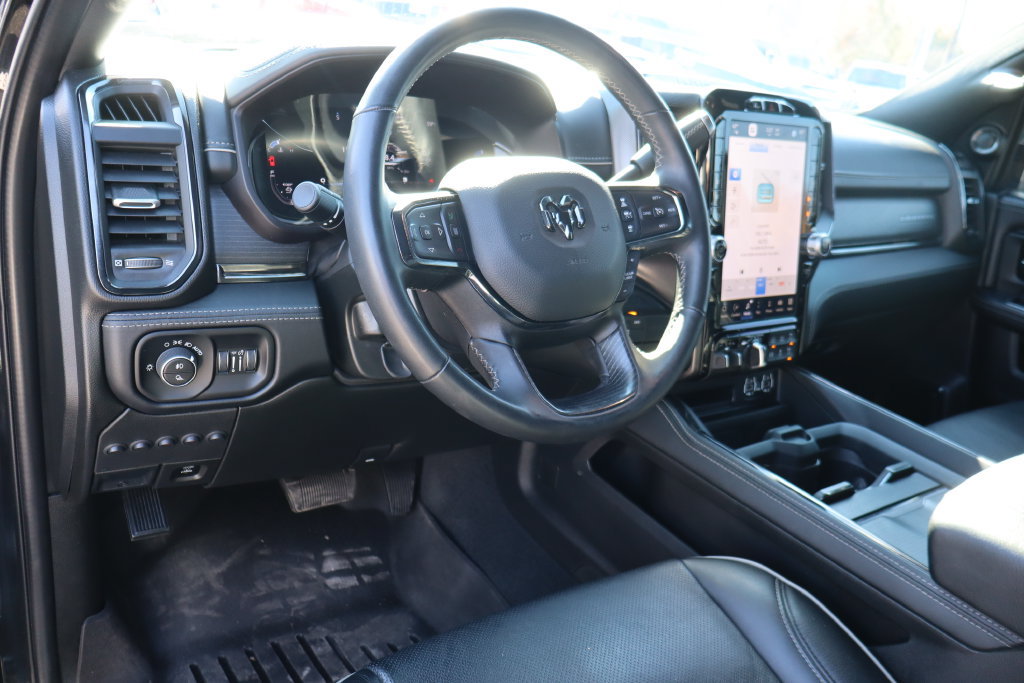 Used 2024 RAM 3500 Limited w/ Night Edition AWD/4WD image 5