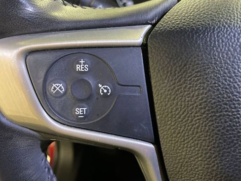 Used 2019 GMC Terrain SLE w/ Driver Convenience Package image 29