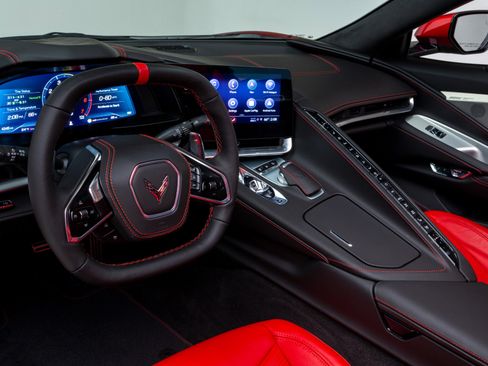 Used 2023 Chevrolet Corvette Stingray Premium Cpe w/ Z51 Performance Package RWD image 24