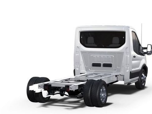 Used 2024 Ford Transit 350 RWD image 3