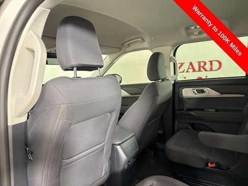 Certified 2025 Ford Explorer Active image 14