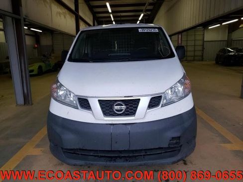 Used 2015 Nissan NV200 S image 5