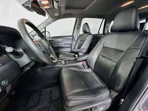 Used 2018 Honda Pilot EX-L image 12