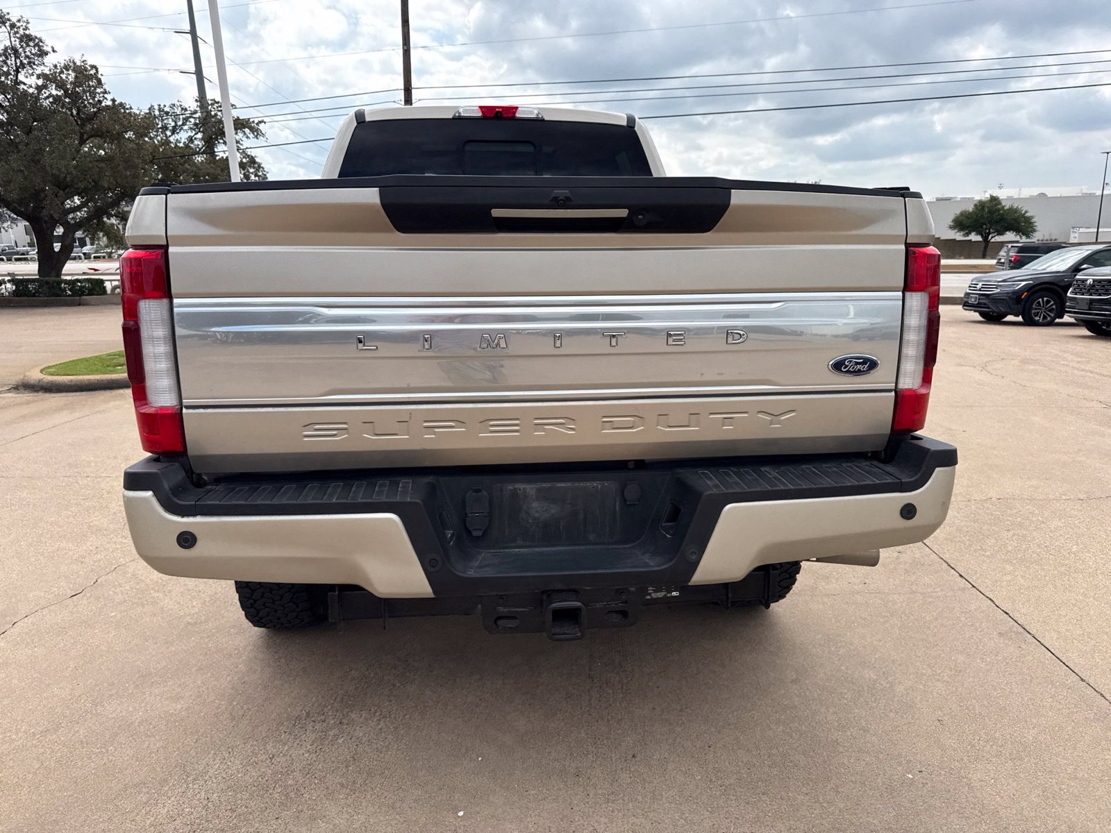 Used 2018 Ford F350 Limited AWD/4WD image 6