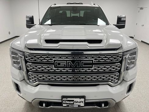Used 2021 GMC Sierra 3500 Denali w/ Denali Ultimate Package AWD/4WD image 3