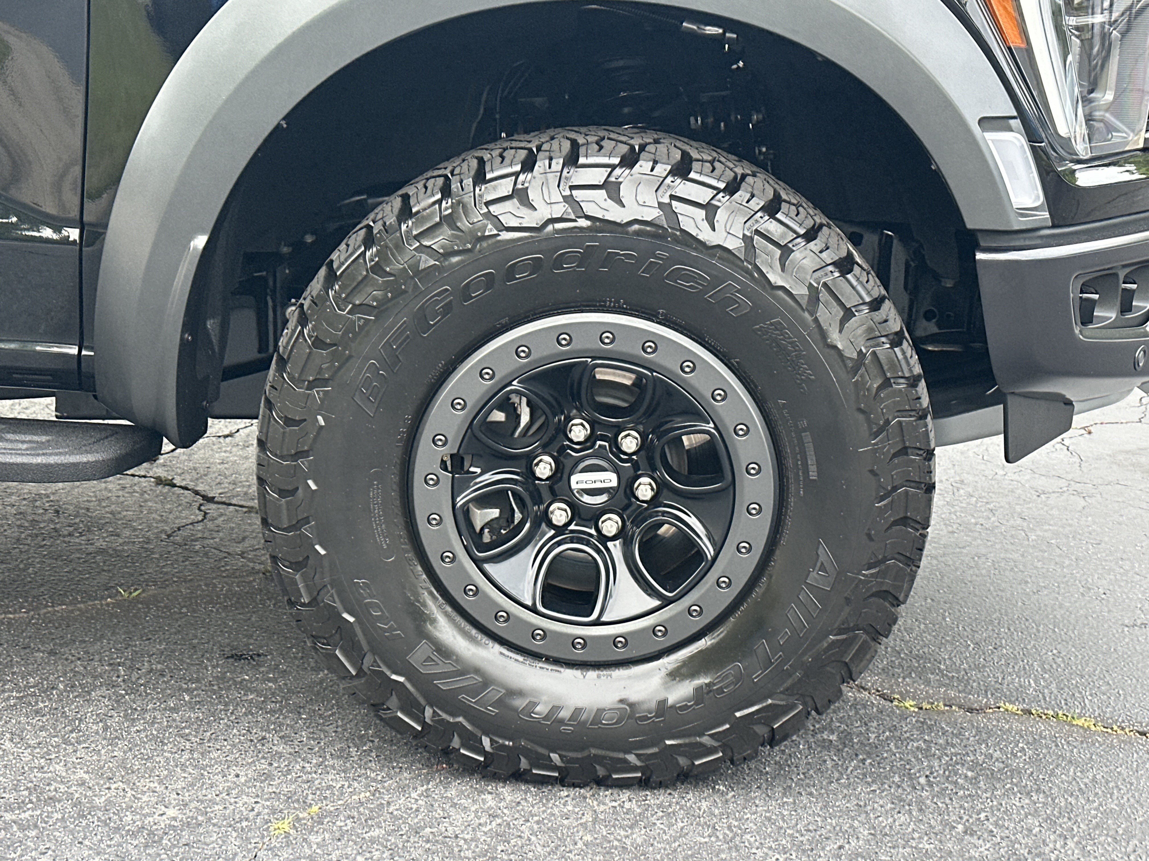 Used 2023 Ford F150 Raptor w/ Raptor Carbon Fiber Package AWD/4WD image 15