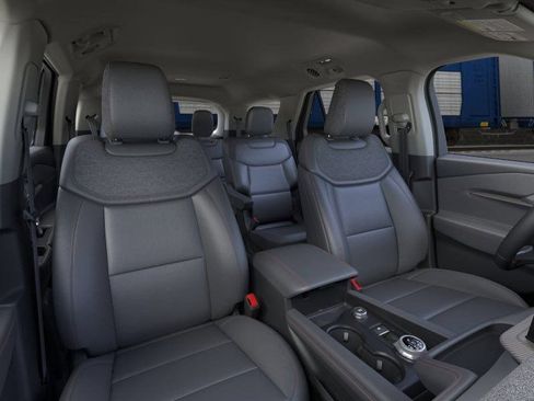 New 2026 Ford Explorer Active w/ Active Comfort Package RWD image 11