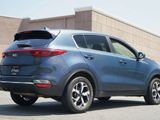 Used 2022 Kia Sportage LX image 4