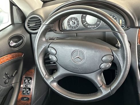 Used 2007 Mercedes-Benz CLK 550 Cabriolet image 15