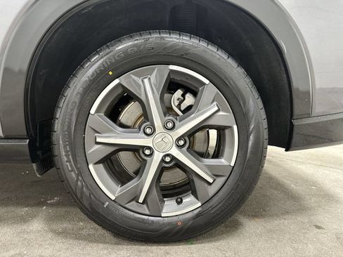Used 2024 Honda HR-V EX-L image 12