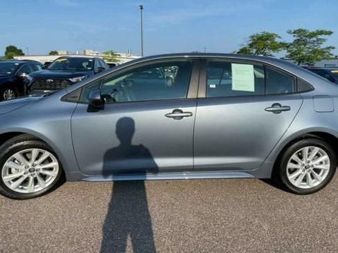 Certified 2024 Toyota Corolla LE w/ LE Premium Package FWD image 5