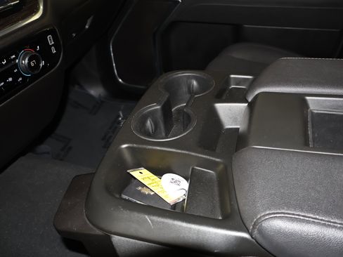 Used 2025 Chevrolet Silverado 1500 LT image 34